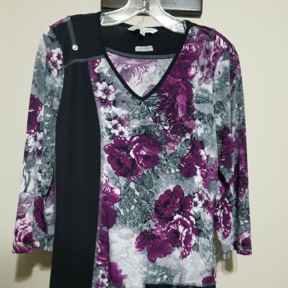 CLEO Tunic Top M petite Purple Floral Office Casual Knit Relaxed